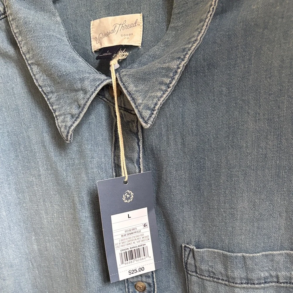 Universal Thread Light Blue Casual (tan) Button Down Shirt with pocket - Picture 2 of 8